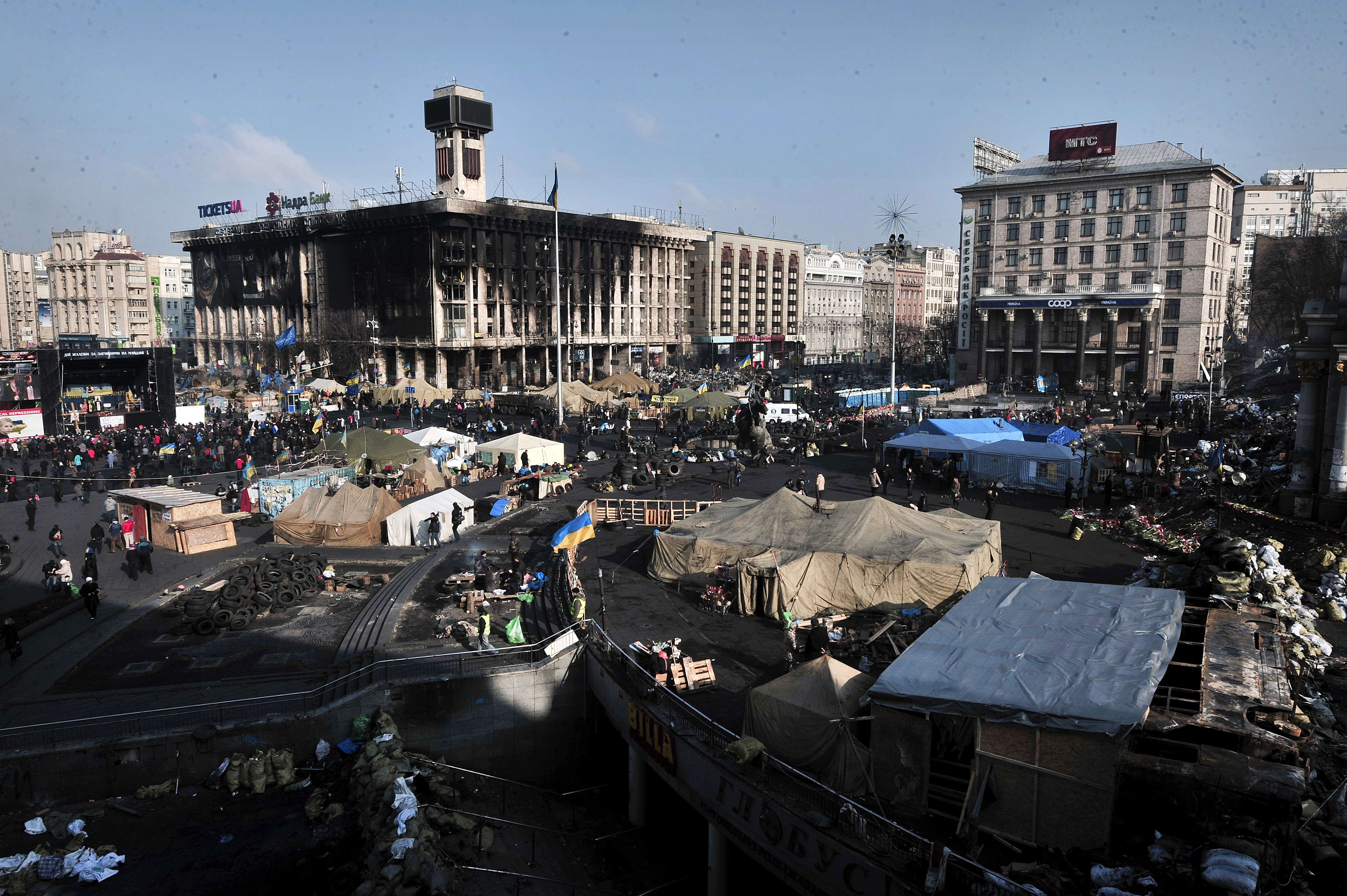 Criza din Ucraina. Putin a ordonat focuri de artificii la Moscova si in peninsula dupa ce a semnat anexarea Crimeei