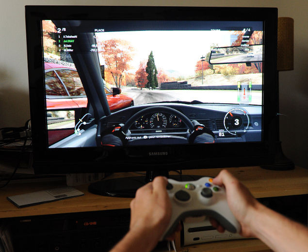 Un baietel de numai cinci ani a descoperit o bresa de securitate in noul Xbox One