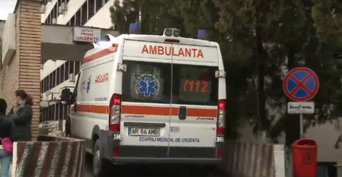 Triunghi amoros cu consecinte dure. Pedeapsa pe care ar fi primit-o un tanar pentru relatia cu fosta iubita a unui infractor