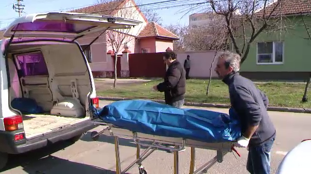 Moartea misterioasa a unei femei, gravida in 8 luni. Femeia a fost gasita fara suflare in casa chiar de sot