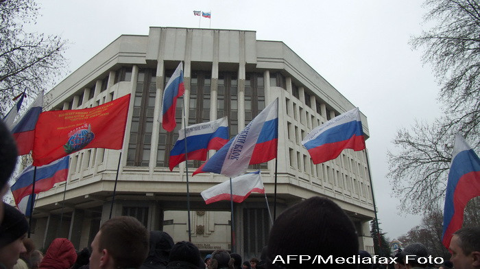 Criza in Crimeea: Guvernul local a fost demis de Parlament. Regiunea ar putea deveni autonoma pe 25 mai