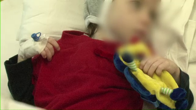 La 5 ani, Florentina cantareste doar 5 kilograme. Cum a ajuns fetita victima neglijentei propriilor parinti