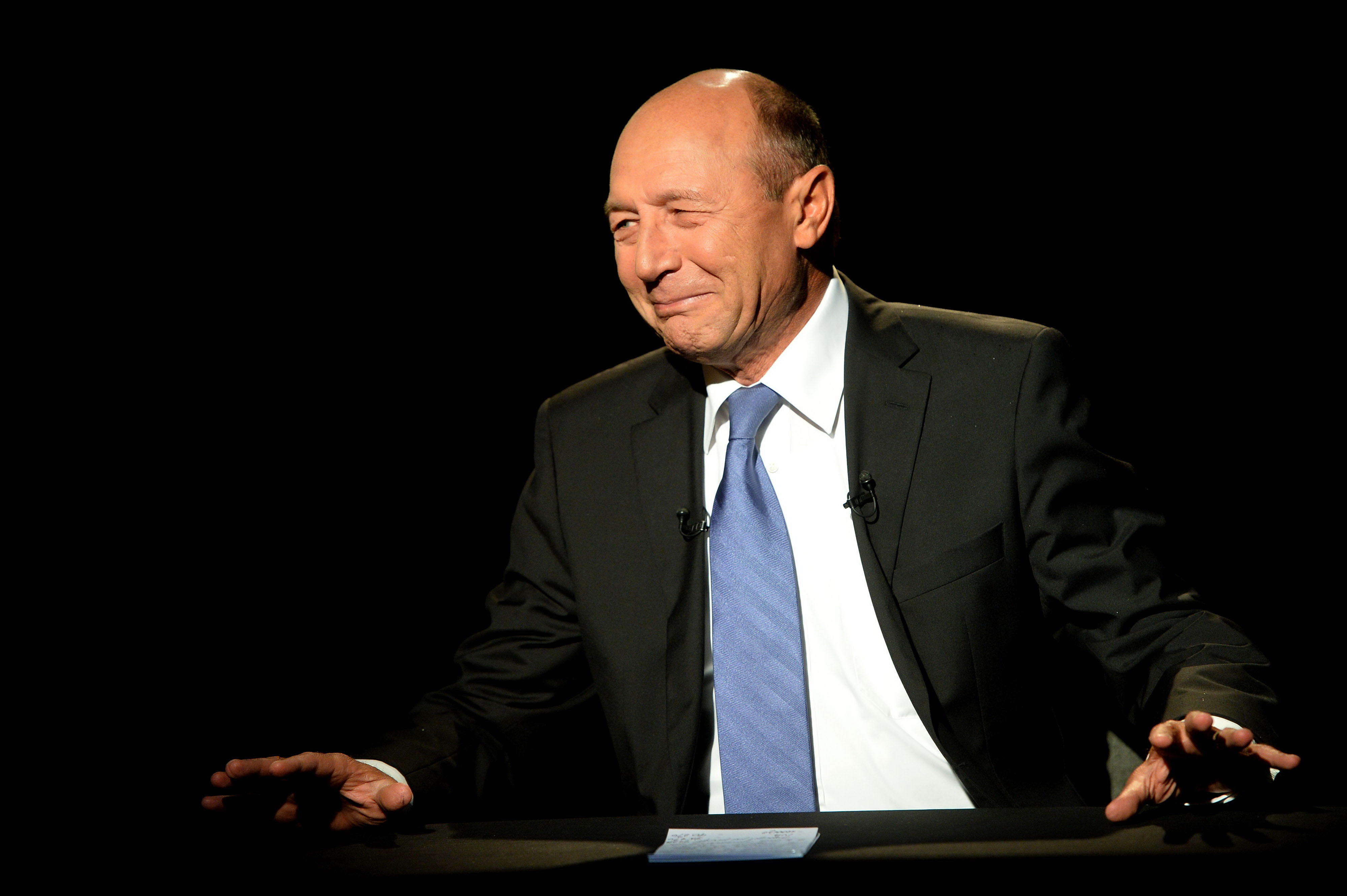 Traian Basescu: Am aprobat in Consiliul European participarea Romaniei la misiunea OSCE din Ucraina