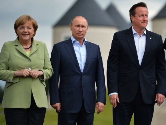 De ce tace Europa. Cu ce-i are la mana Putin pe Merkel si Cameron si de ce Germania si Marea Britanie s-ar prabusi fara Rusia