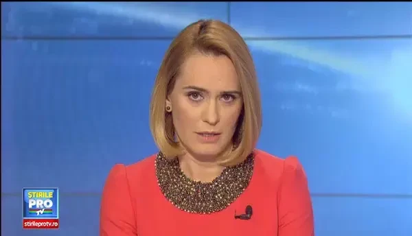 Barbatul din Iasi de peste 300 kg va fi operat. Tatal sau a construit un scaun cu rotile din fier masiv pentru transport