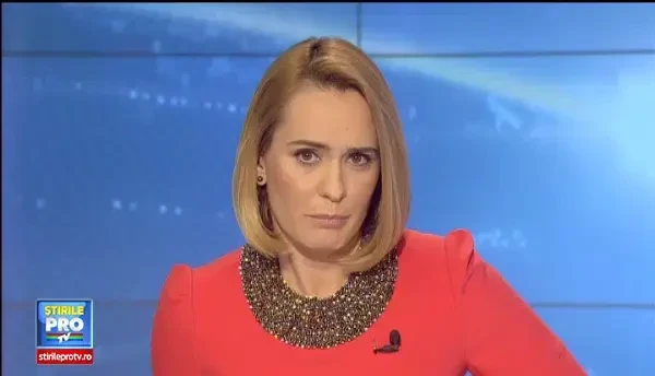 Obiectele de valoare ale cuplului Ceausescu, scoase la licitatie. Piesa de rezistenta: blana de vulpe argintie a tovarasei