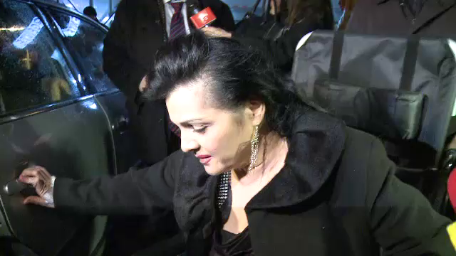 Culisele scandalului dintre Cornelia Catanga si Marian Mexicanu'. Cantareata e gata de impacare desi spune ca a fost batuta