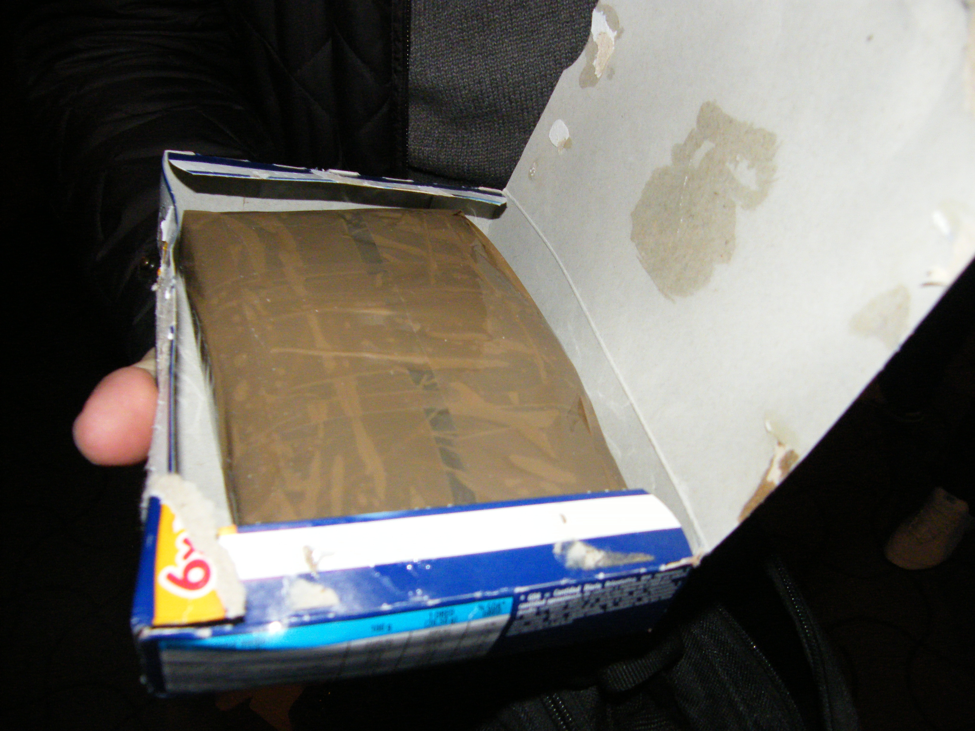 UPDATE: Traficantii au fost arestati.Cocaina adusa din Spania, confiscata aseara de la doi barbati, pe o strada din Timisoara