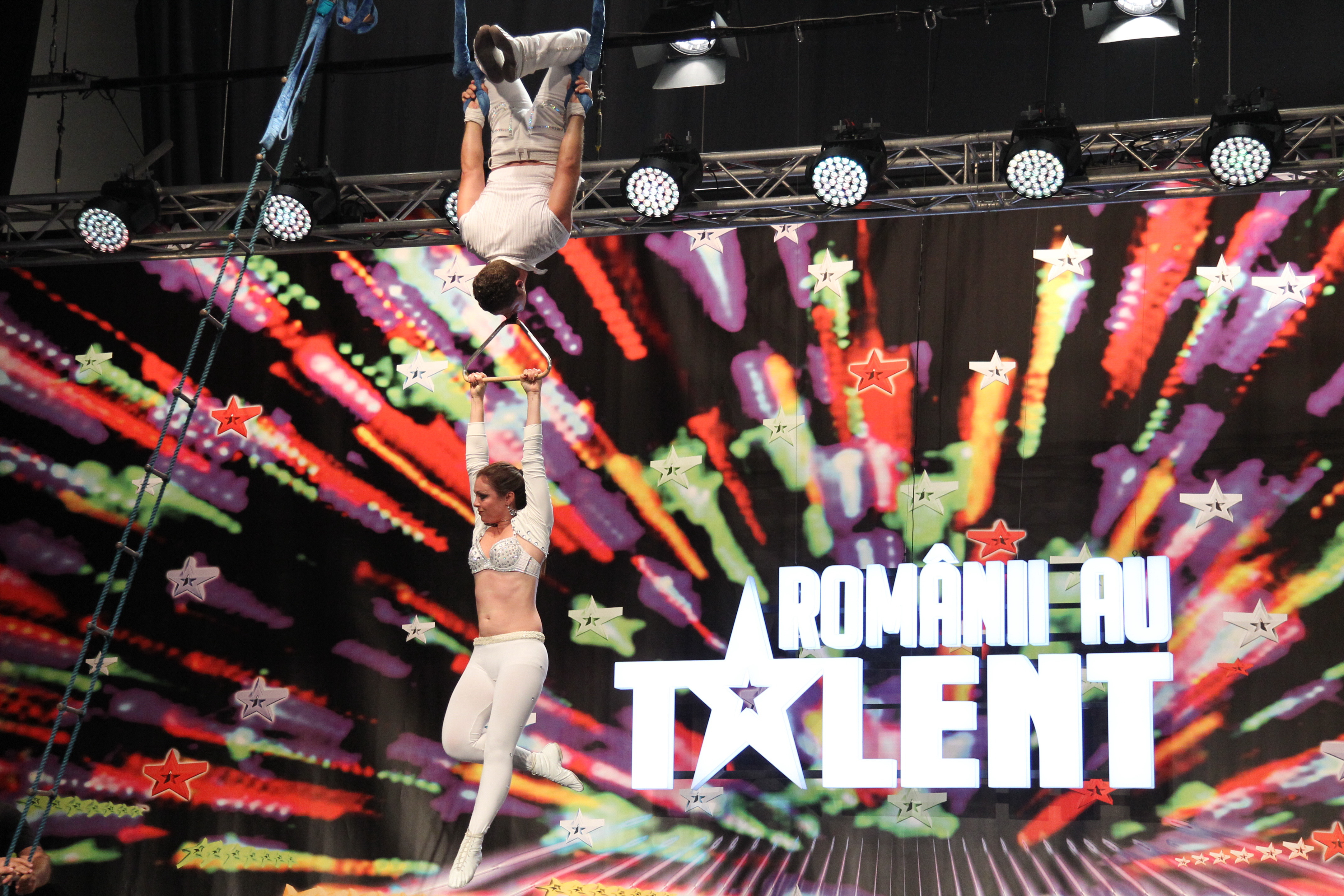 "Romanii au talent" a stabilit trei recorduri absolute de audienta. Aproape 7 milioane de romani au fost cu ochii pe ProTV