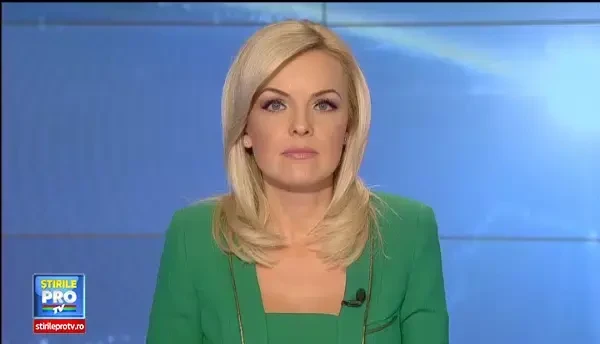 CLIPUL ZILEI: Un parasutist a doborat un avion