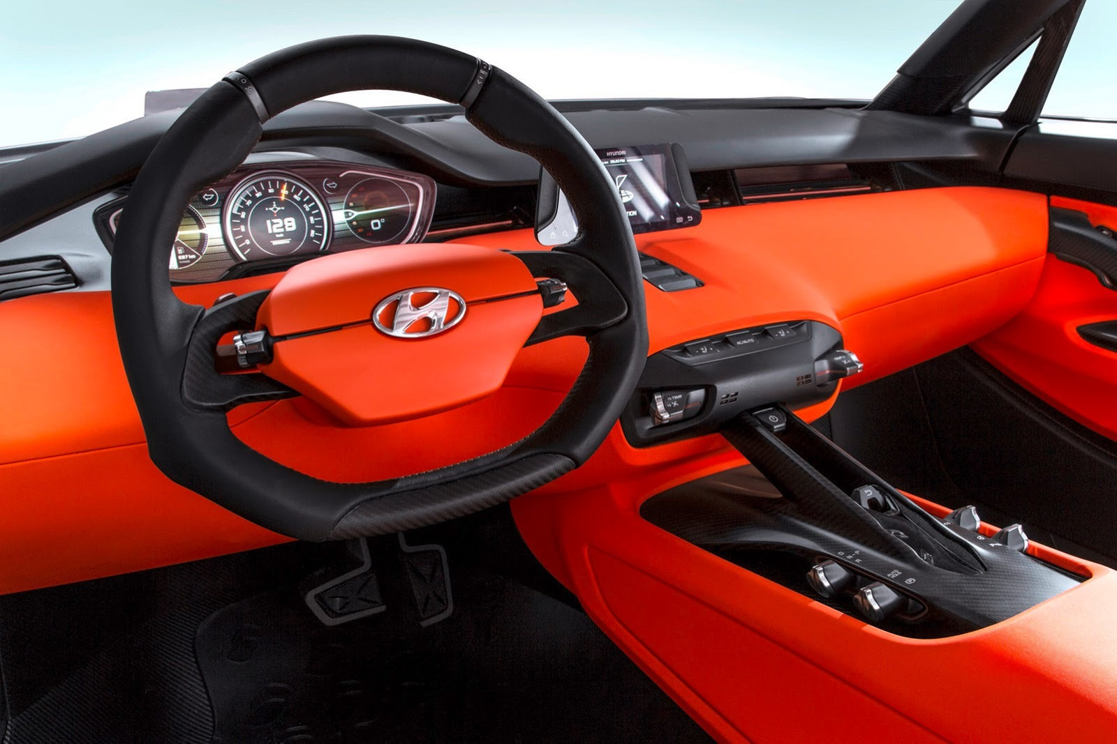 Vine din viitor: Hyundai reinventeaza crossover-ul! Cum arata si ce poate noul Intrado FOTO