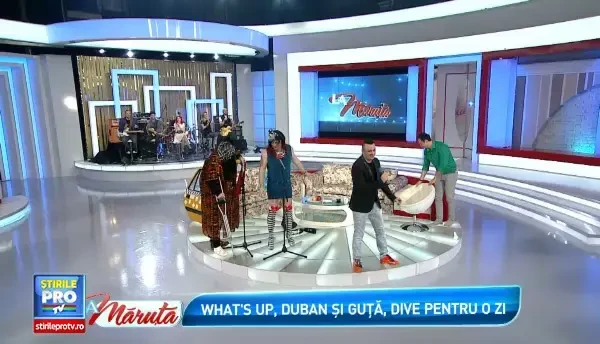 Spectacol in platoul La Maruta