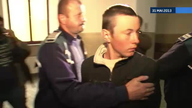 Procurorii cauta explicatii dupa ce un criminal din Bacau s-a spanzurat in celula in care era inchis