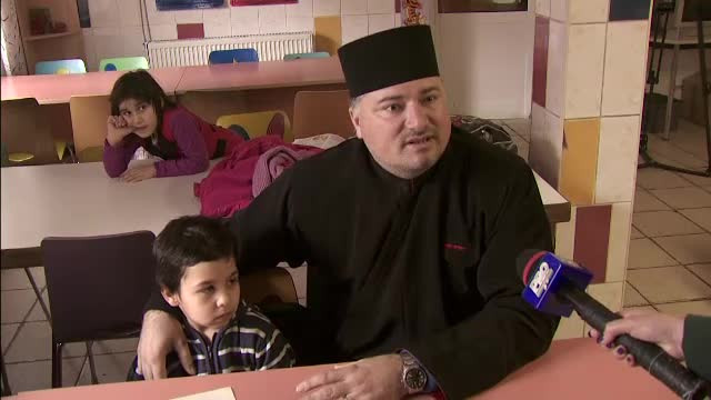 Gestul simplu prin care orice salariat poate ajuta sute de copii abandonati din Romania. NU costa nimic