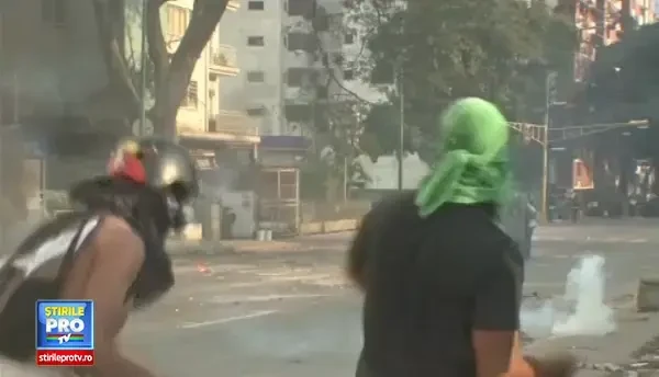 CLIPUL ZILEI: Proteste violente in Venezuela fata de Guvern