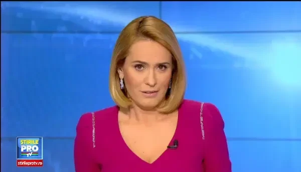 Jean Claude Van Damme si-a adus si patul cu avionul in Romania. Cu plete si riduri, actorul a facut scheme de karate la Balea