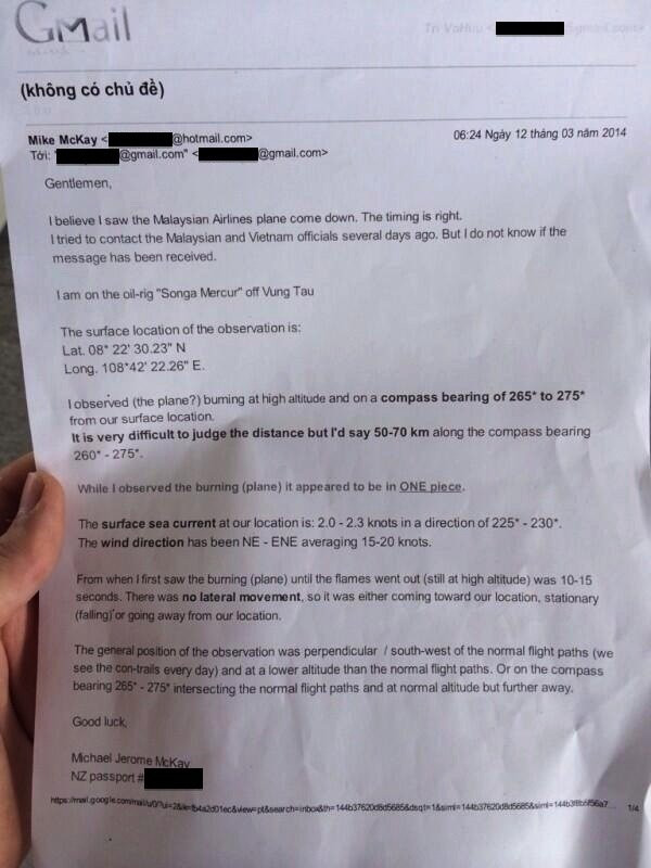 Un muncitor de pe o platforma petroliera sustine ca a vazut avionul Malaysia Airlines explodand in aer