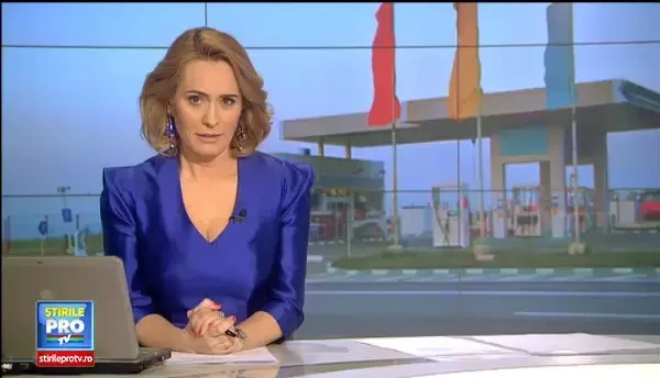 Traian Basescu a semnat petitia impotriva accizei la benzina.