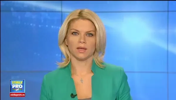 Smogul a pus stapanire si pe Paris. Simbolul orasului, Turnul Eiffel, abia mai poate fi zarit