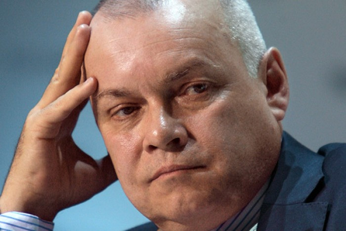 Principalul propagandist al Kremlinului, prezentatorul Dmitri Kiselev: Rusia poate reduce SUA la "cenusa radioactiva'"