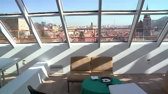 Cat costa confortul in spitalele romanesti. Imagini din unitatile medicale cu "cazare" din Brasov, Bacau si Targu Jiu