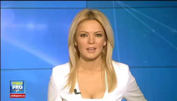 Fetita devenita, peste noapte, star pe internet. Lectia de viata primita de la mama urmarita de milioane de oameni