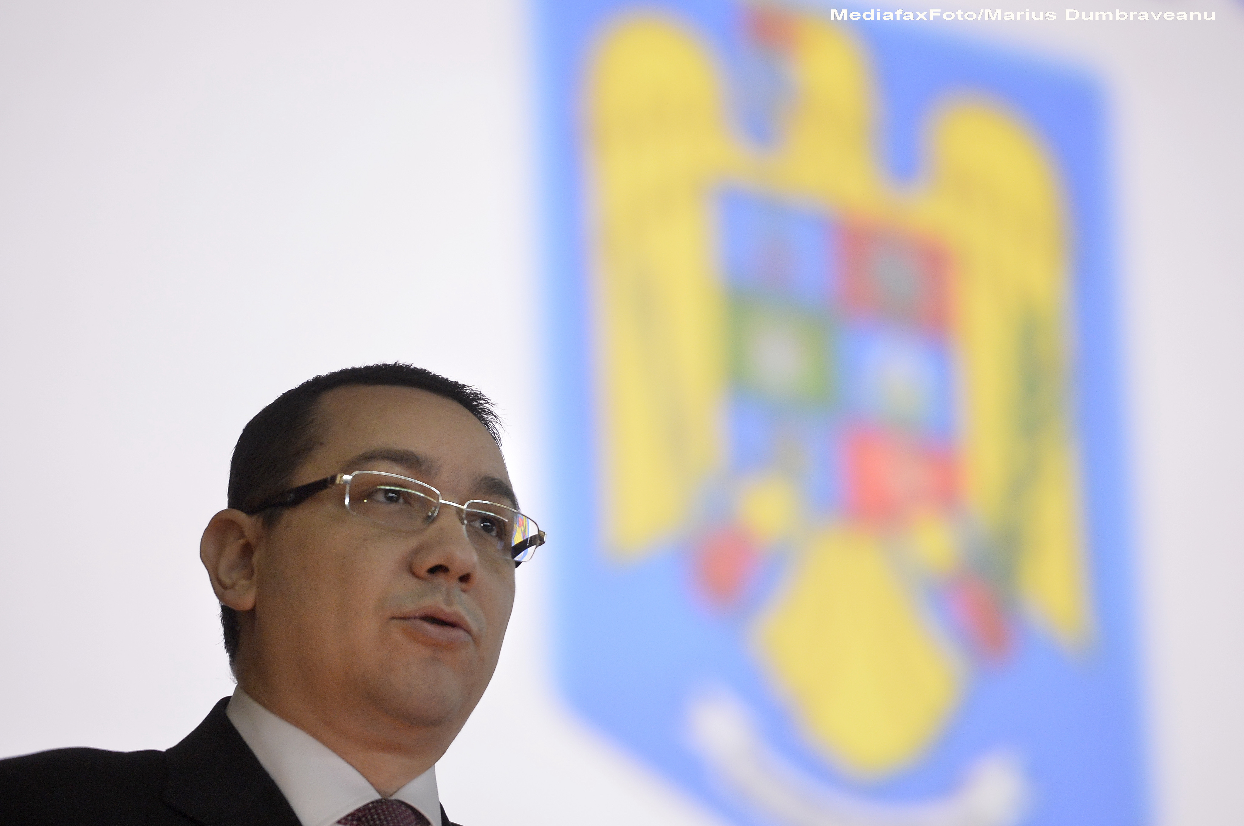 Victor Ponta: Ma voi intalni cu Stelian Tanase, situatia financiara a TVR este extrem de grava