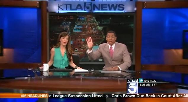 Test de spontaneitate, in direct. Cum au reactionat doi prezentatori TV in timpul unui cutremur inregistrat in Los Angeles