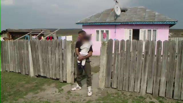 Un copil de 5 ani, in coma profunda la Iasi. Mama sustine ca tatal l-ar fi izbit de pamant in toiul unei crize de gelozie