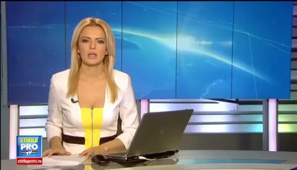 CAMERA DE SUPRAVEGHERE. Adolescenta de 14 ani, batuta si umilita de seful politiei din Piatra Neamt