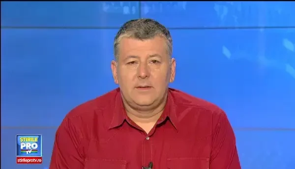 Operatiune spectaculoasa pentru salvarea unui motociclist. Barbatul cazuse intr-o rapa adanca de 40 de metri