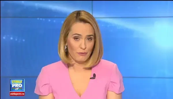 Momentul in care o masina de lux este incendiata la Braila. Intreaga actiune a fost surprinsa de camerele de filmare