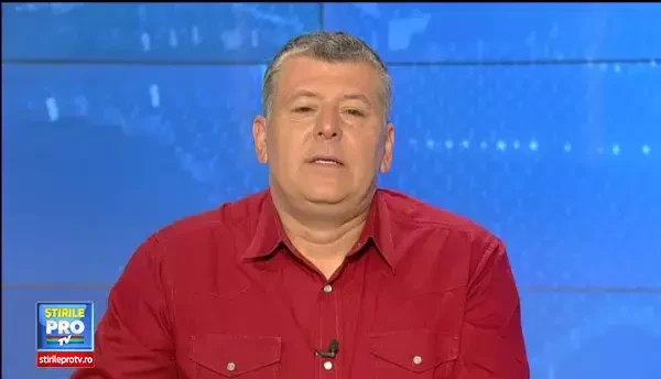 Liceenii patiseri. Placintele facute in timpul orelor se vand ca painea calda in pauze