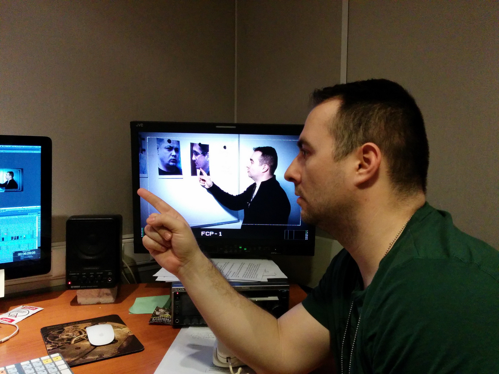 Acum, la ProTV, o ancheta semnata Rares Nastase. O caracatita a coruptiei se extinde nestingherita chiar langa Bucuresti