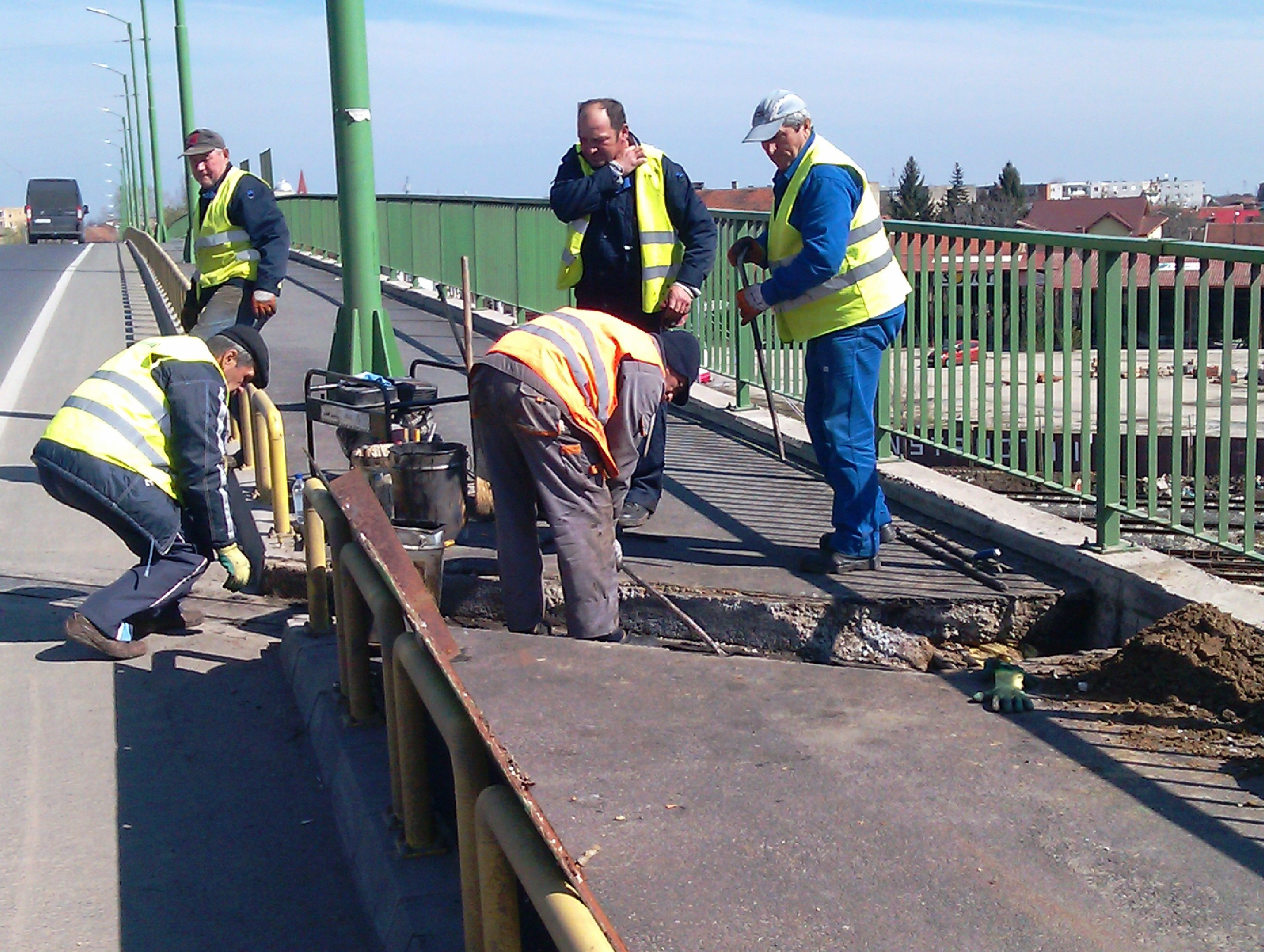 Reparatii la doua pasaje din Arad reabilitate anul trecut cu peste 32 milioane lei