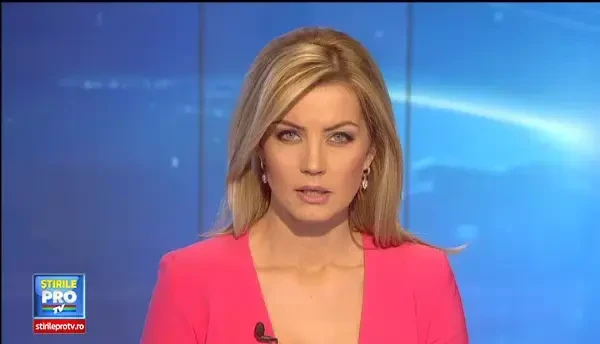 Ce se va intampla astazi, la ora 22:00, in memoria Aurei Ion, tanara decedata in accidentul aviatic din Apuseni