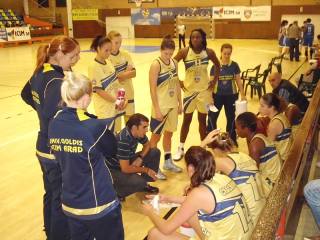 ICIM Arad a castigat al doilea meci al finalei campionatului national feminin la baschet