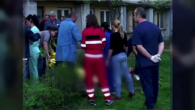 Povestea femeii care s-a aruncat de la etajul 9 al spitalului din Craiova. Ce au declarat apropiatii si psihologul