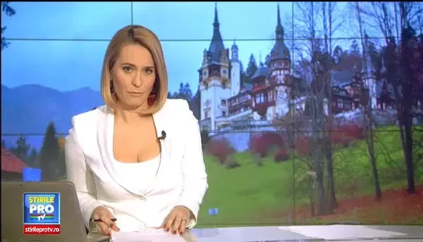 Aniversare regala la Palatul Peles. 26 de personalitati au fost decorate cu ocazia sarbatoririi zilei Principesei Margareta