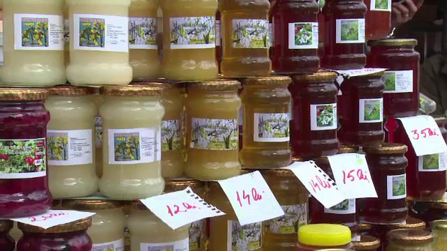 Mierea romaneasca, o afacere profitabila: aproape intreaga productie merge la export. Cat de putin consuma romanii
