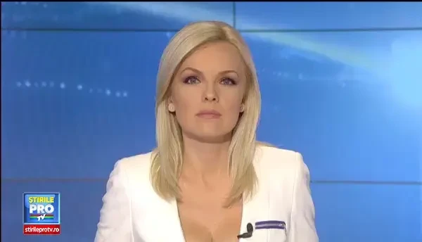 Pe acorduri de muzica populara, PDL si-a lansat candidatii la alegerile pentru Parlamentul European: Buldogii n-au murit!