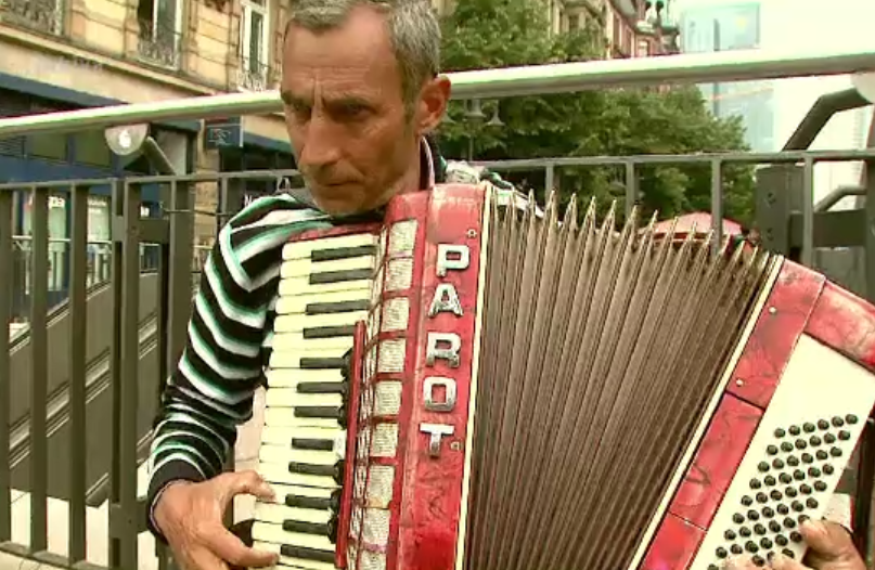 Romanii plecati la munca in Germania pot fi expulzati, daca nu isi gasesc rapid o slujba. Ar putea urma Spania si Italia