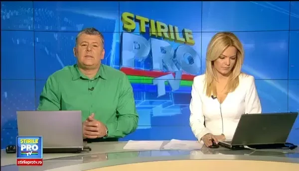 Pentru prima data, primaria Parisului va fi condusa de o femeie. Extrema dreapta castiga teren in Franta, dupa alegeri