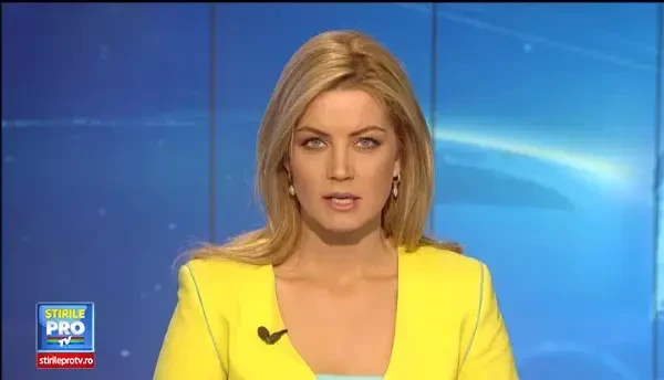 Masina de 15.000 de euro din Iasi, facuta scrum dupa un incendiu puternic. Focul ar fi fost provocat intentionat