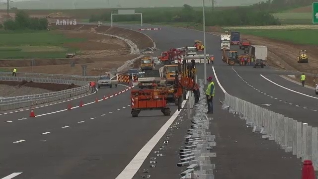 Al treilea lot al Autostrazii Sibiu-Orastie va fi finalizat in noiembrie. Constructorul nu a mai cerut bani in plus