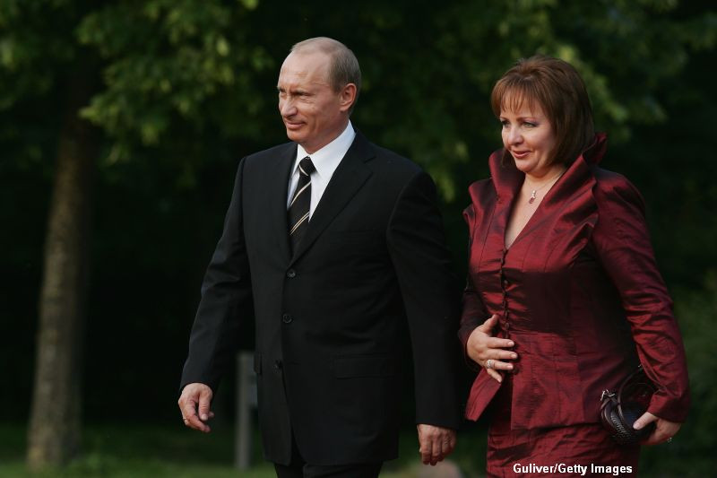 Vladimir Putin a divortat de Liudmila in mod oficial, anunta Kremlinul