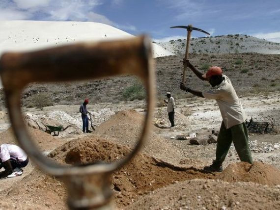 Metalul pe cale sa ajunga mai pretios ca aurul.Cum a transformat Apple o intreaga industrie si a imbogatit anumiti oameni