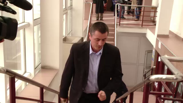 Cristian Cioaca, condamnat la 2 ani de inchisoare cu suspendare pentru spargerea contului de e-mail al Elodiei Ghinescu