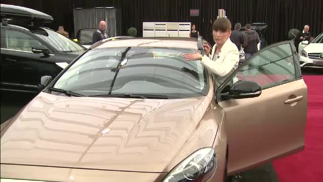 Airbag pentru pietoni si bord cu realitate augmentata. Solutii pentru a reduce numarul victimelor din accidentele rutiere