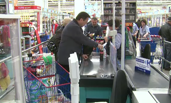 Romanilor le-a revenit apetitul pentru cumparaturi. In februarie, Romania a fost pe locul 3 in Europa la cresterea consumului